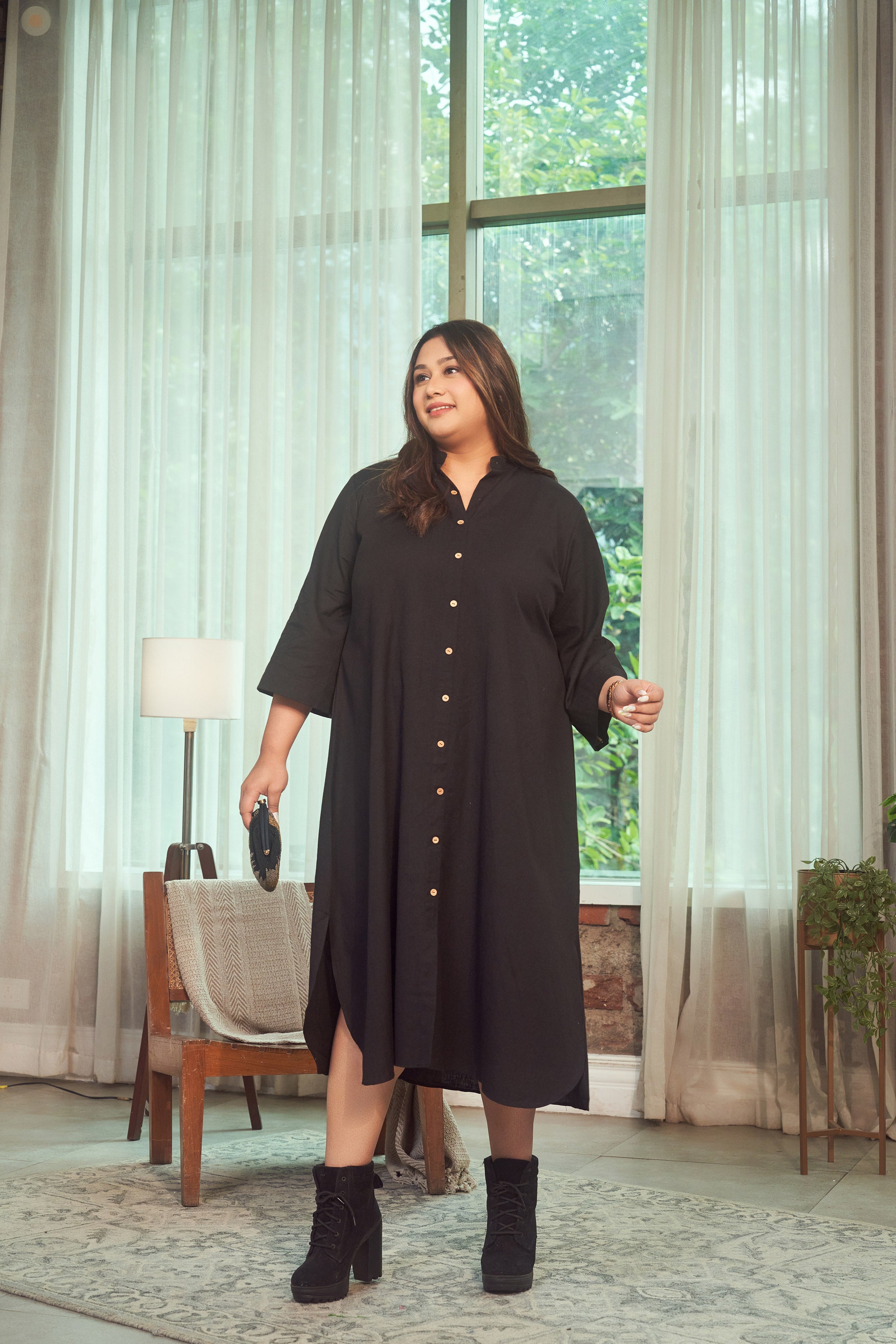 Women's Black Oversized Linen Maxi Button Down Dress - Nangalia Ruchira