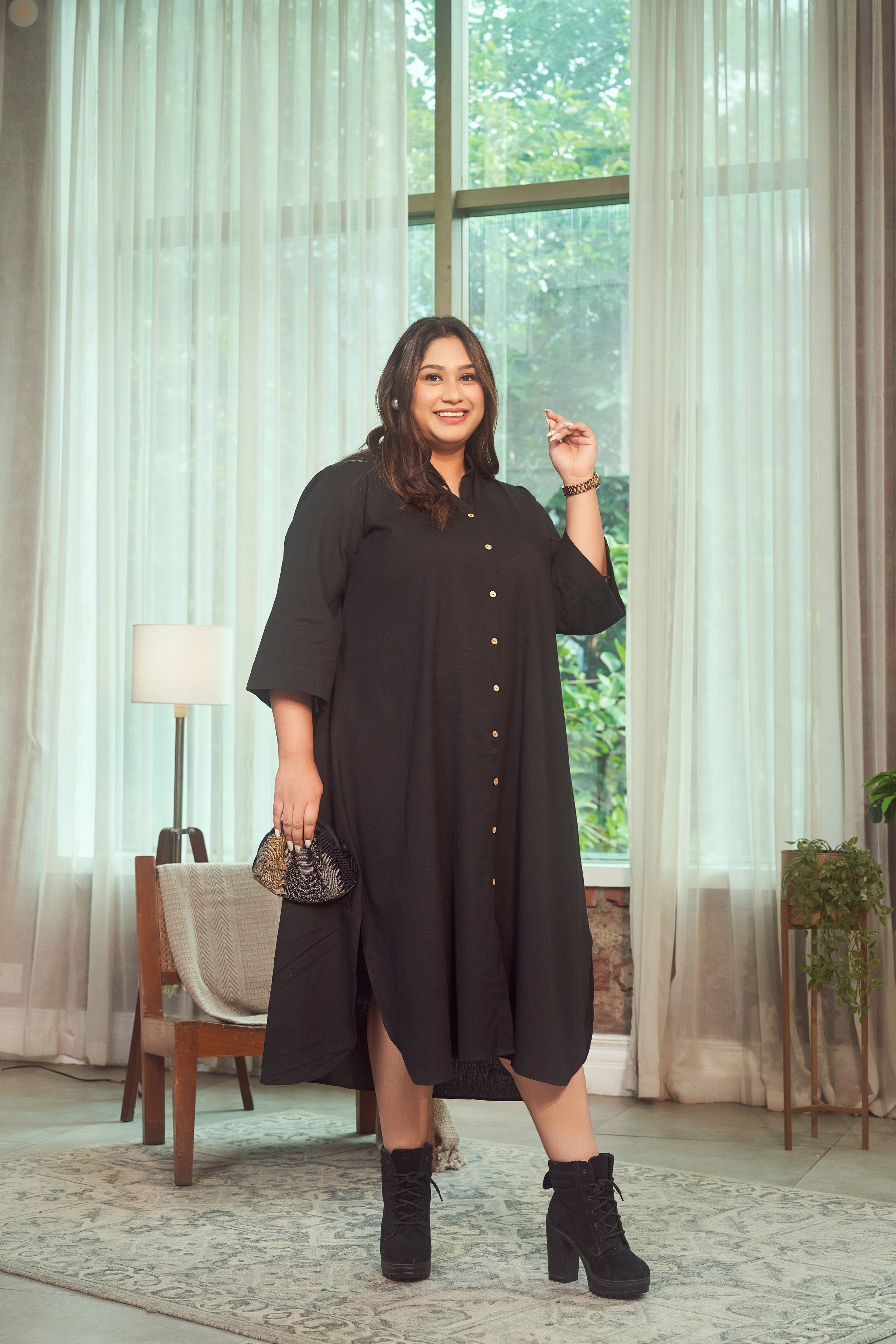 Women's Black Oversized Linen Maxi Button Down Dress - Nangalia Ruchira