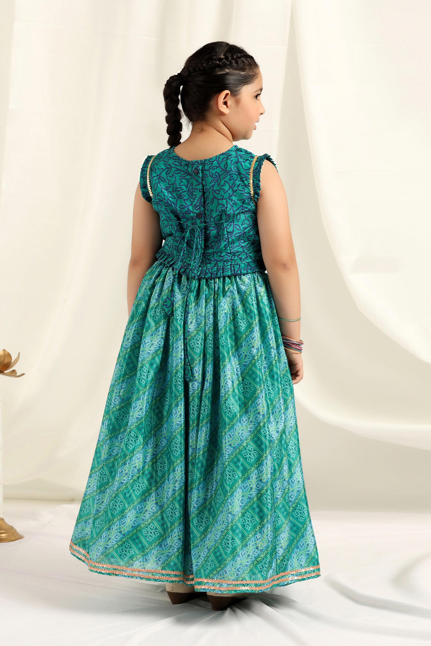 Girl'S Turquoise Chinon Readymade Sleeveless Flared Lehenga Choli - Fashion Dream