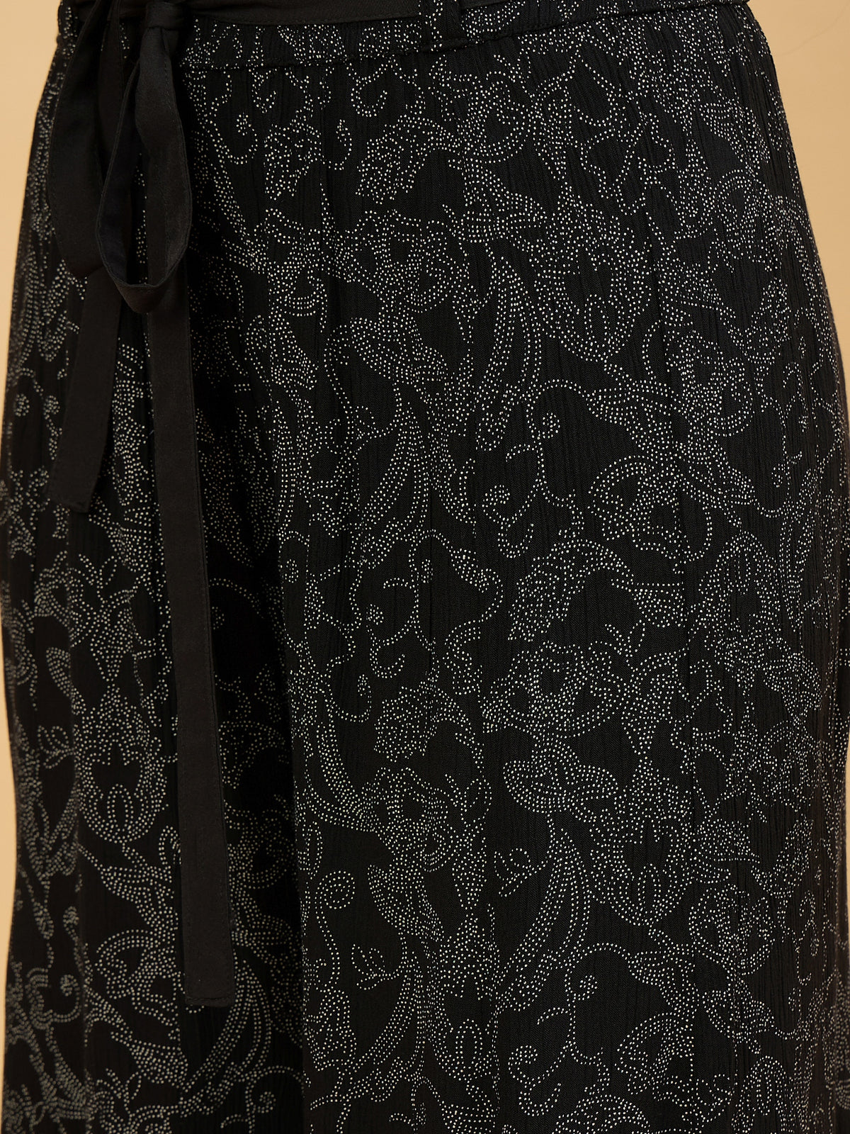 Color_Black