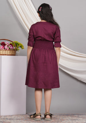 Color_Maroon