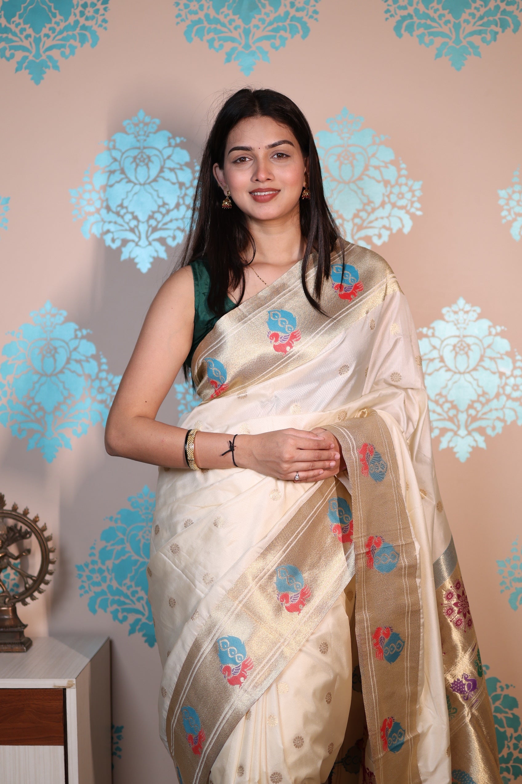 Color_Beige