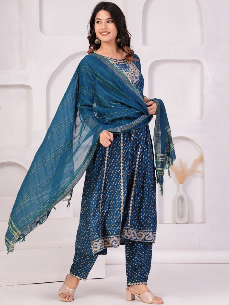Women's Ethnic Motifs Printed Panelled Thread Work Kurta With Trousers & Dupatta