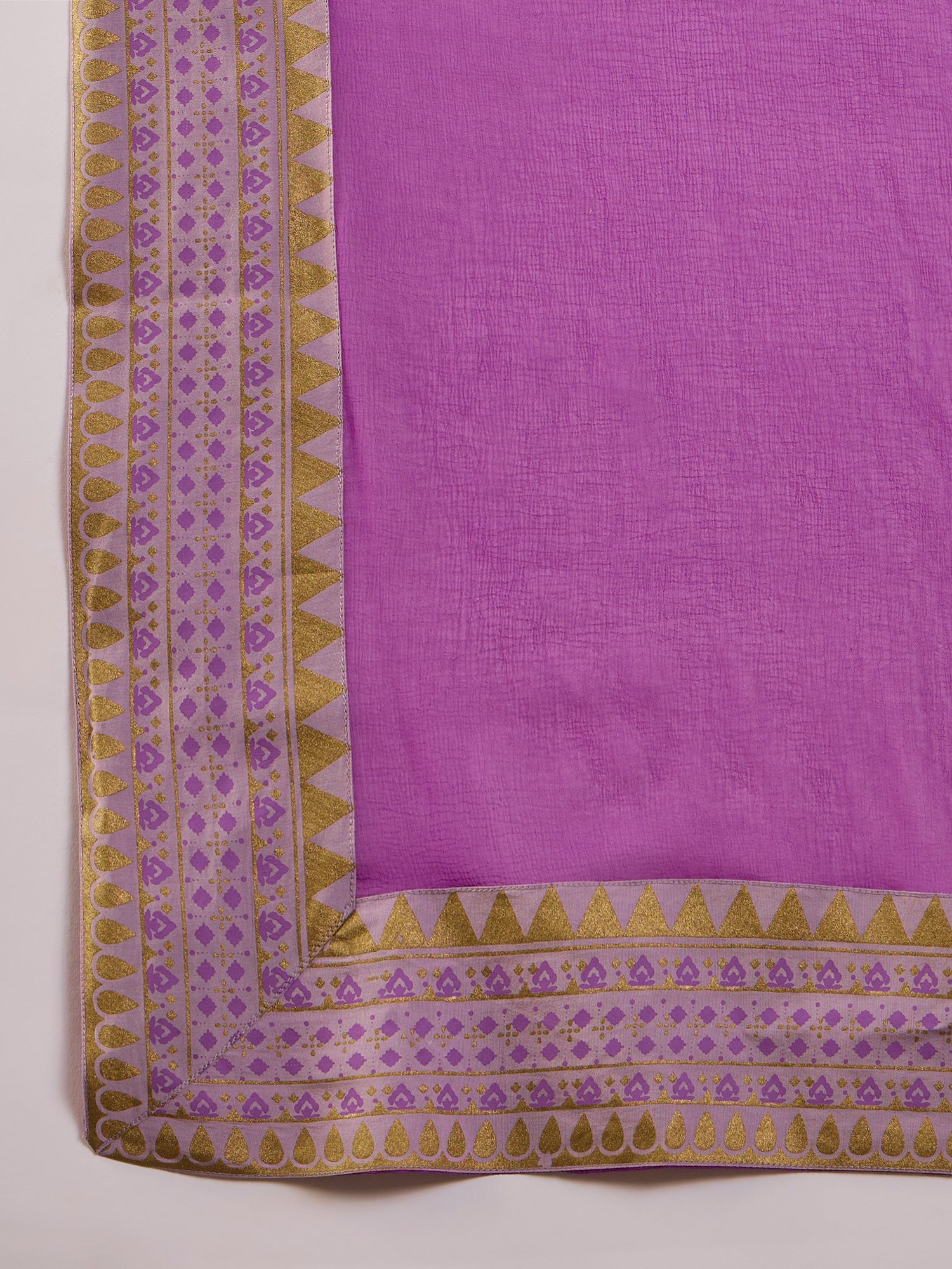 Women's Lavender Roman Silk Blend Ethnic Motifs Embroidered Mirror Work Kurta With Palazzo & Dupatta