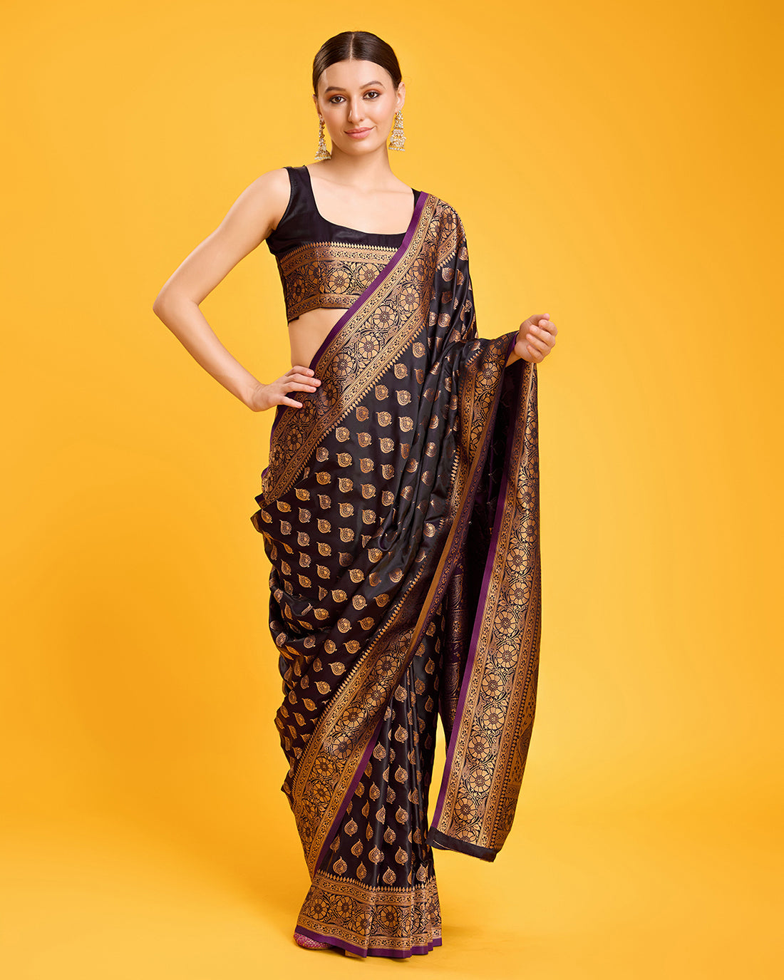 Women's Dark Purple Banarasi Silk Zari Woven Silk Saree - Monjolika Fashion