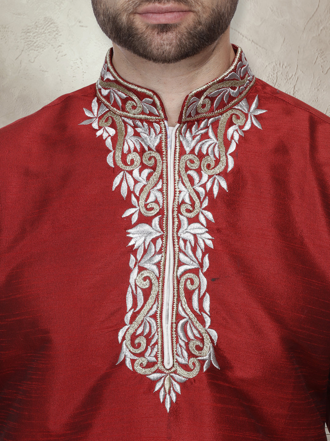 Color_Maroon