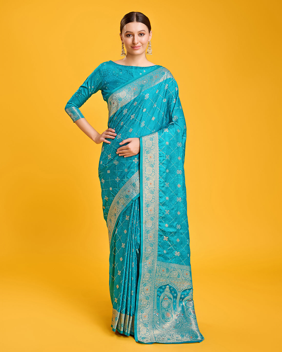 Women's Blue Banarasi Silk Zari Woven Traditional Saree - Monjolika Fashion