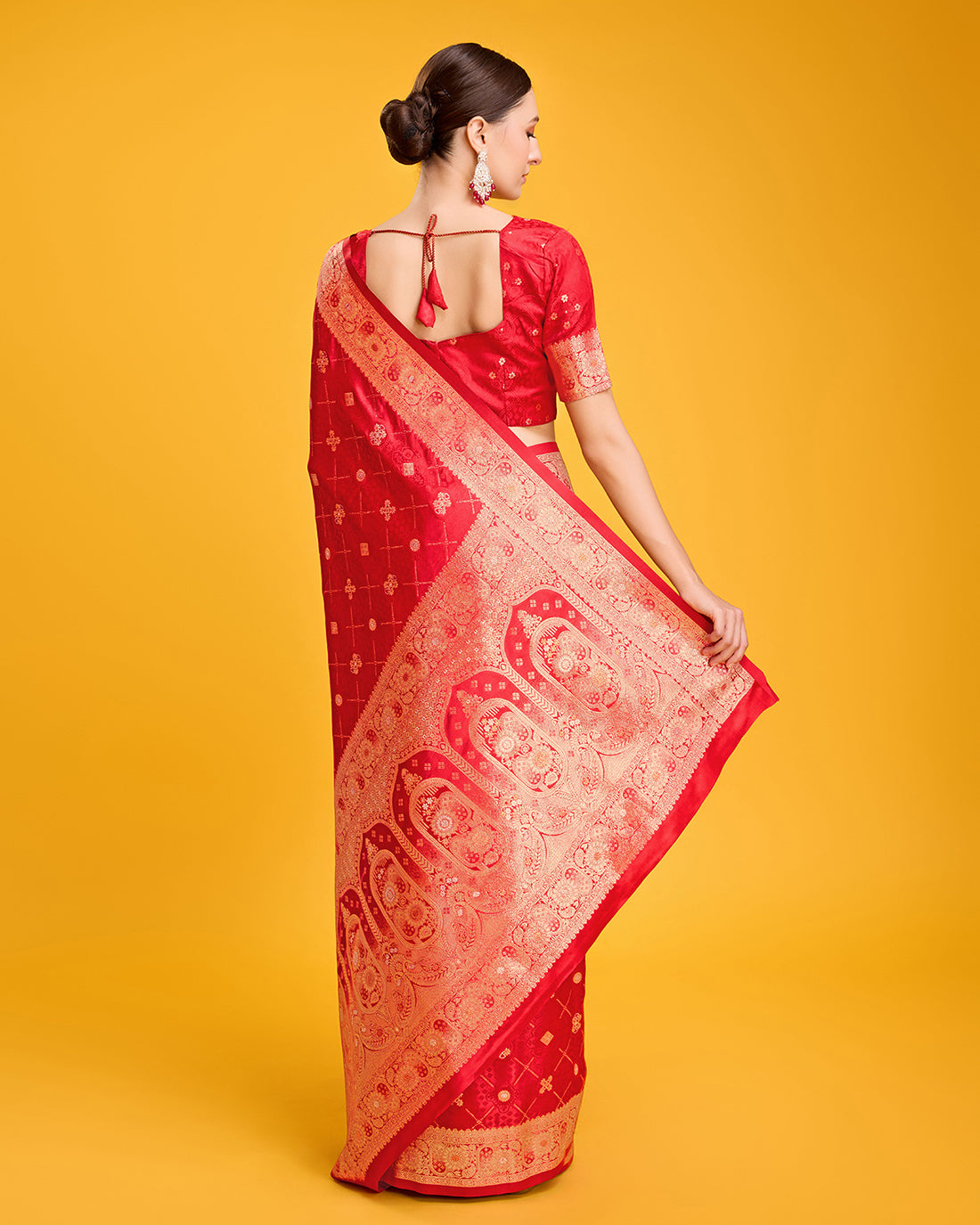 Women's Red Banarasi Silk Zari Woven Traditional Saree - Monjolika Fashion