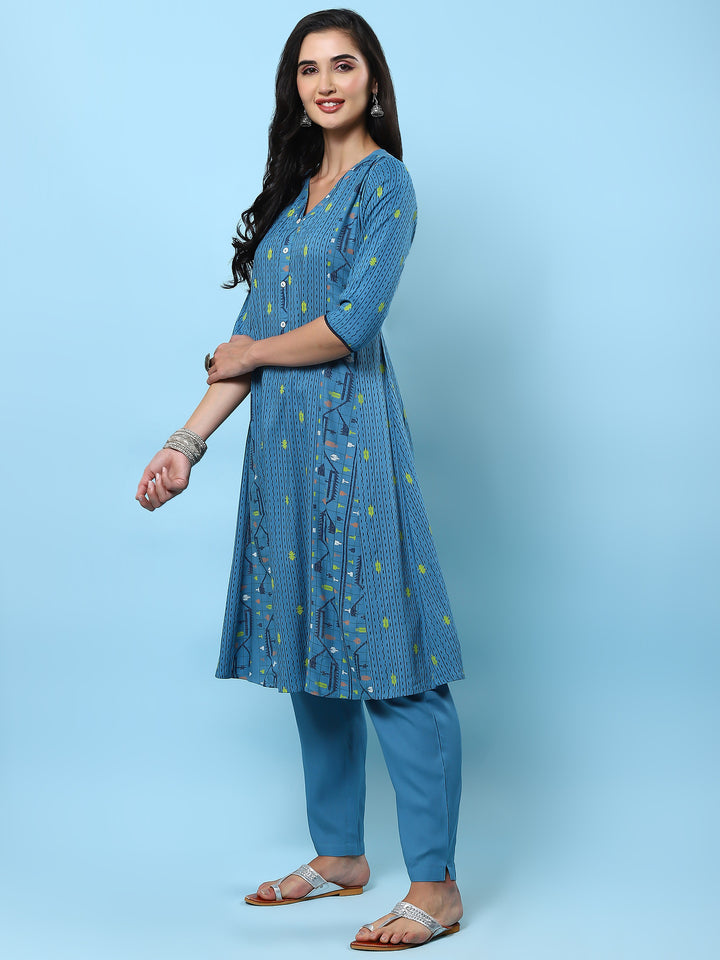 Women's Liva (Rayon) Blue Aztec Print Kurta With Trouser
