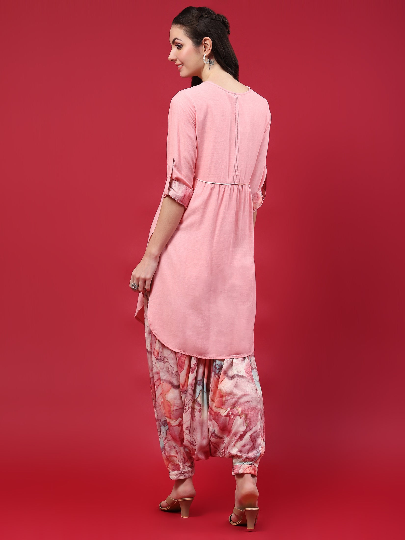 Color_Pink