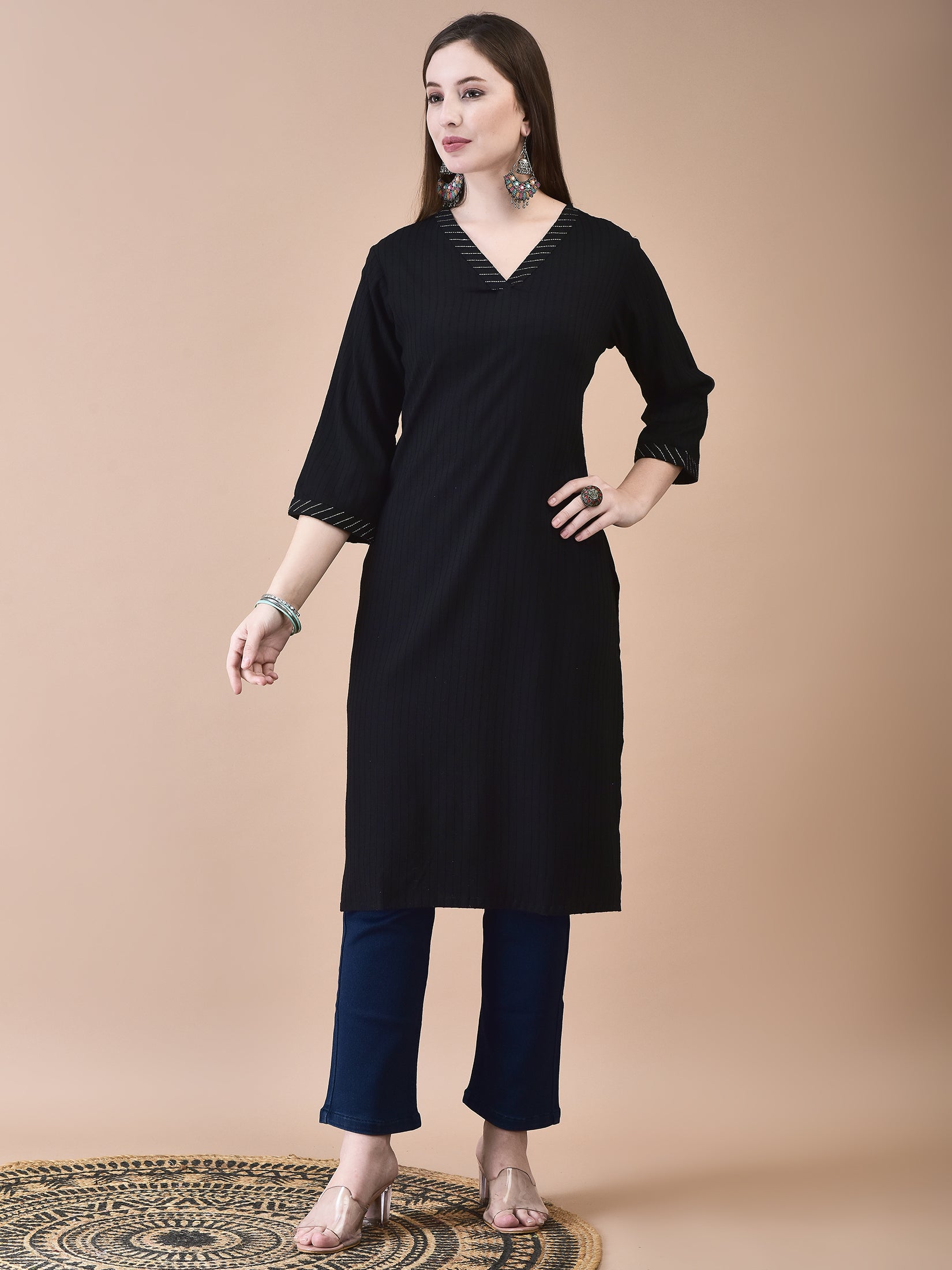 Color_Black