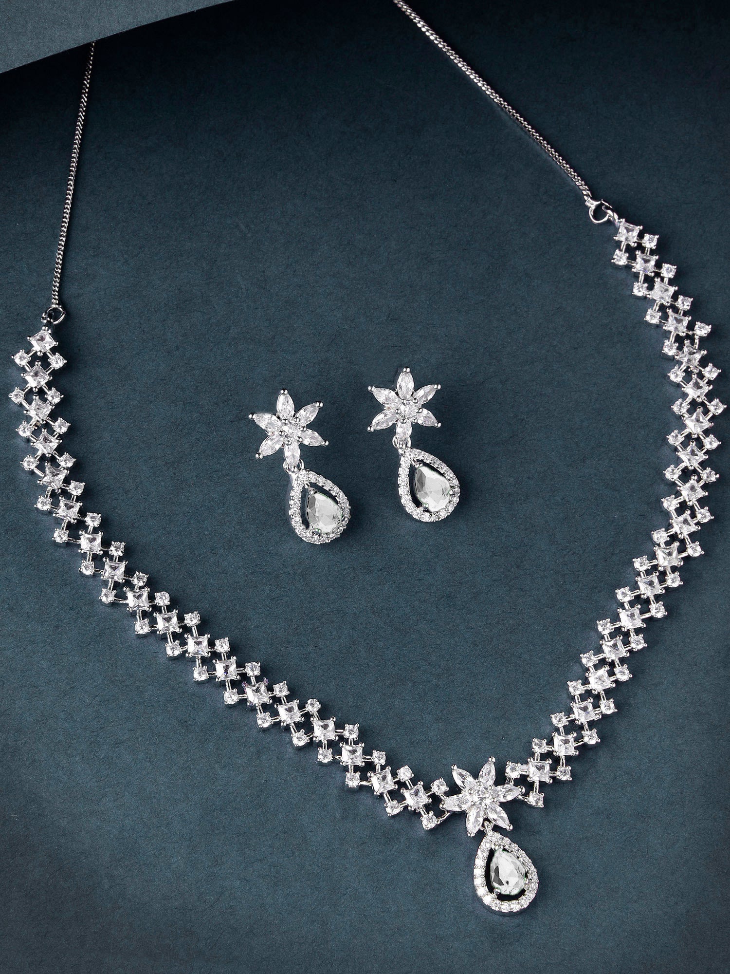 Color_Silver