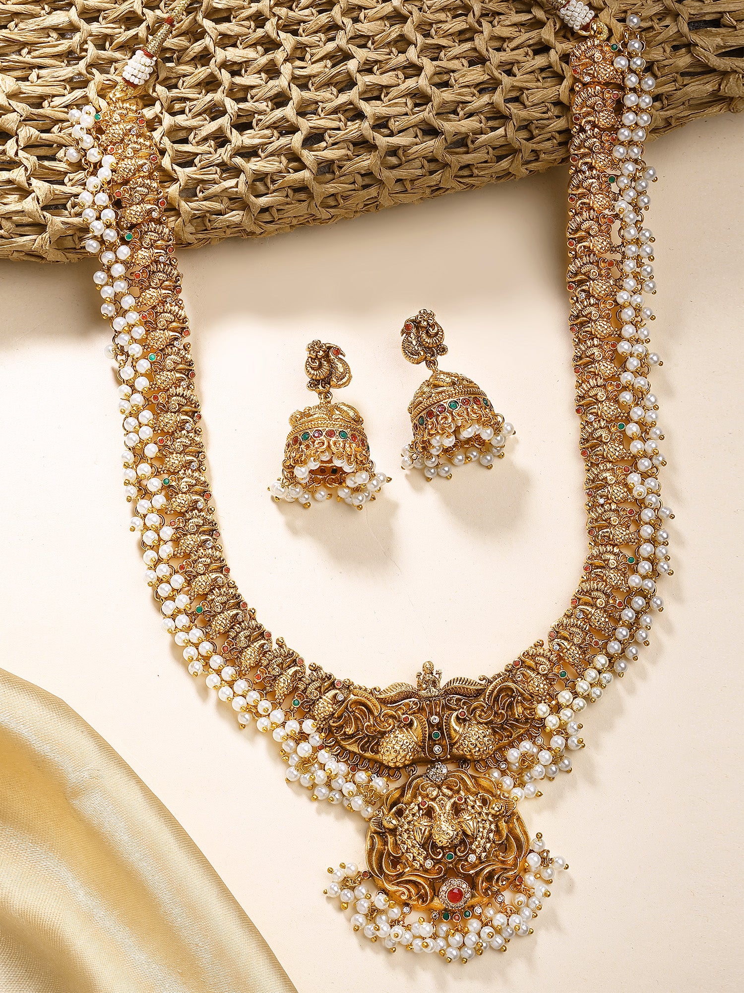 Color_Gold