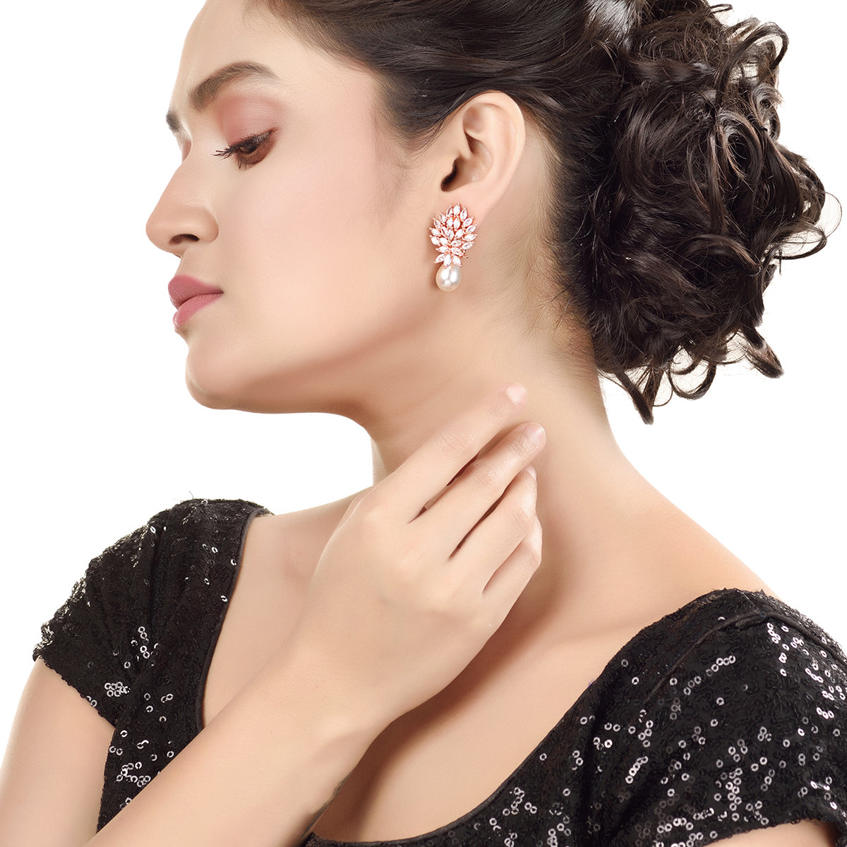 Luxurious Diamond Pearl Drop Earrings High Quality White Pearl Ad Studded for Women and Girls