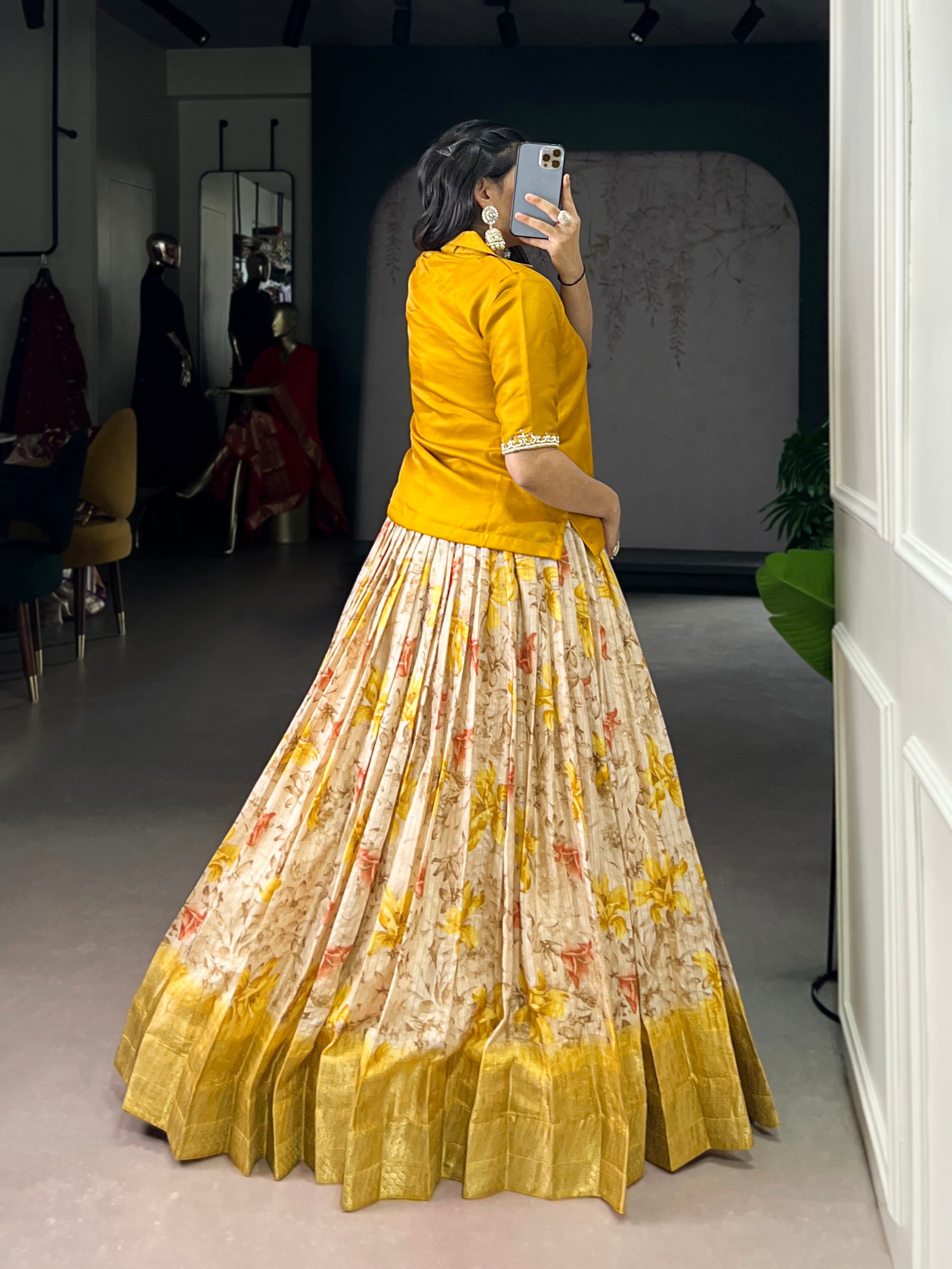 Color_Yellow