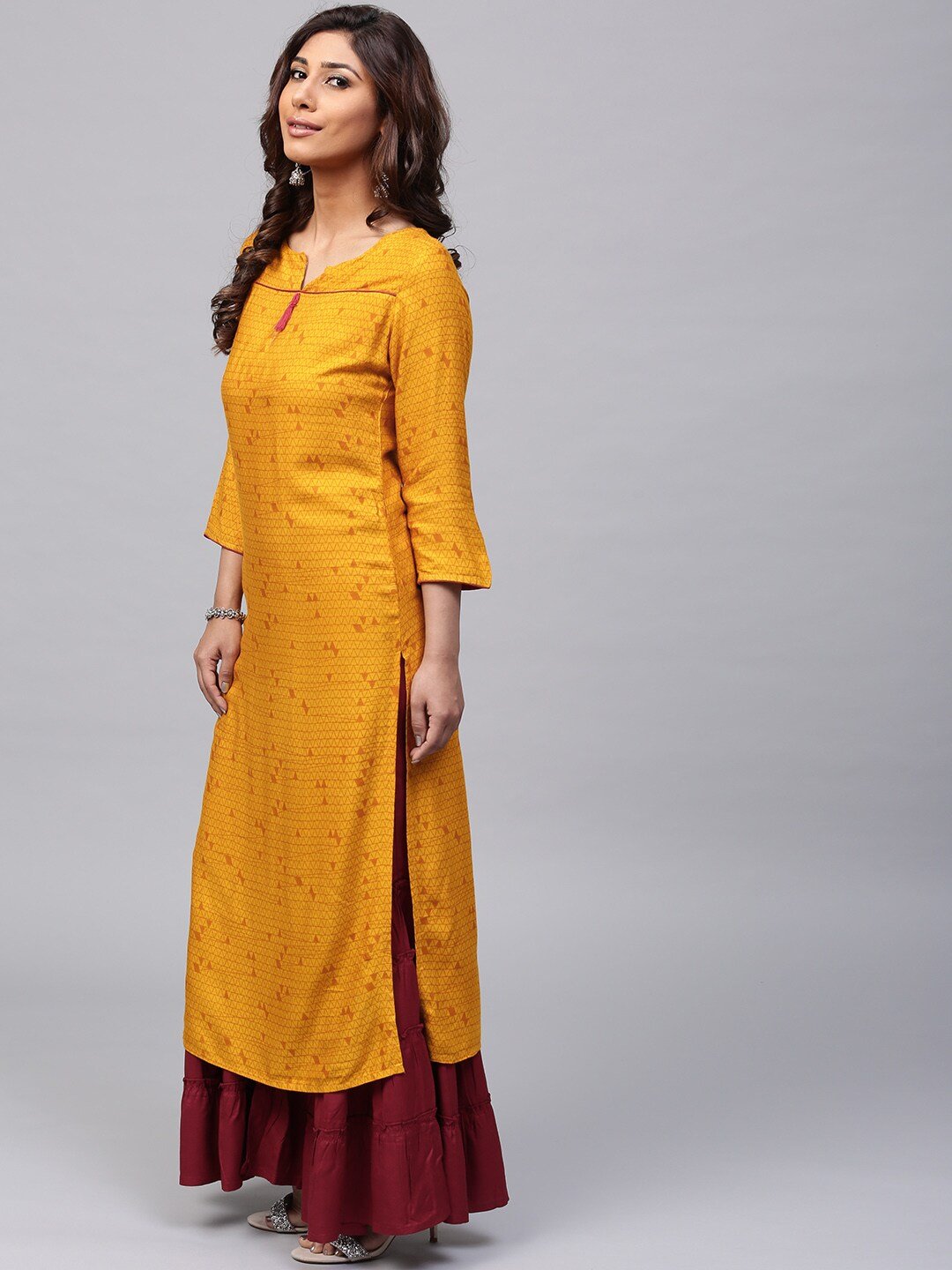 Women's  Mustard Yellow Printed Straight Kurta -