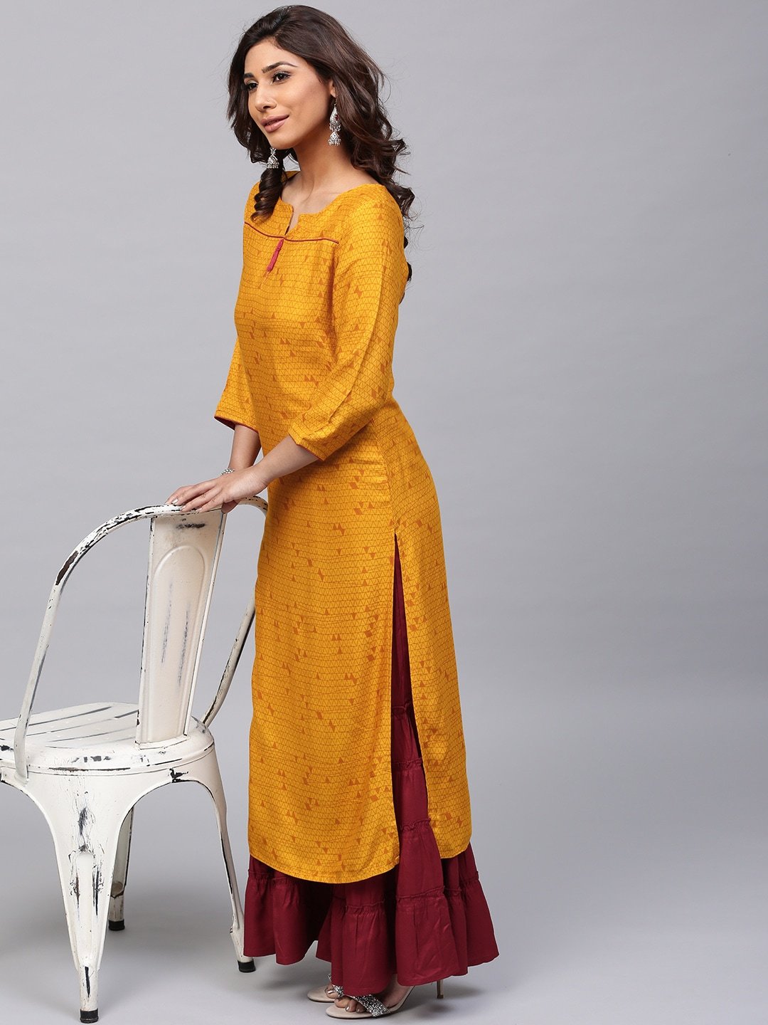 Women's  Mustard Yellow Printed Straight Kurta -