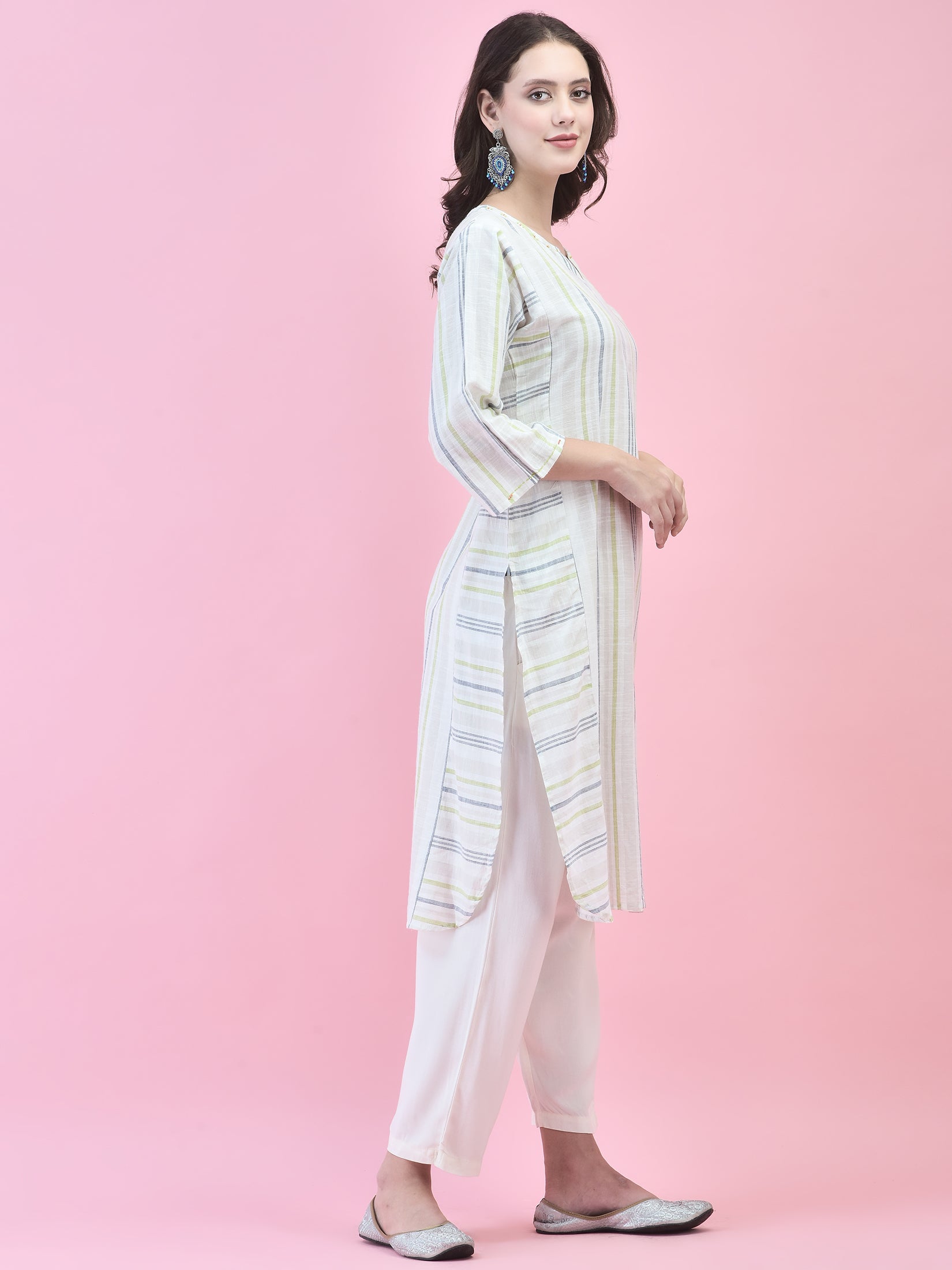 Color_Off White