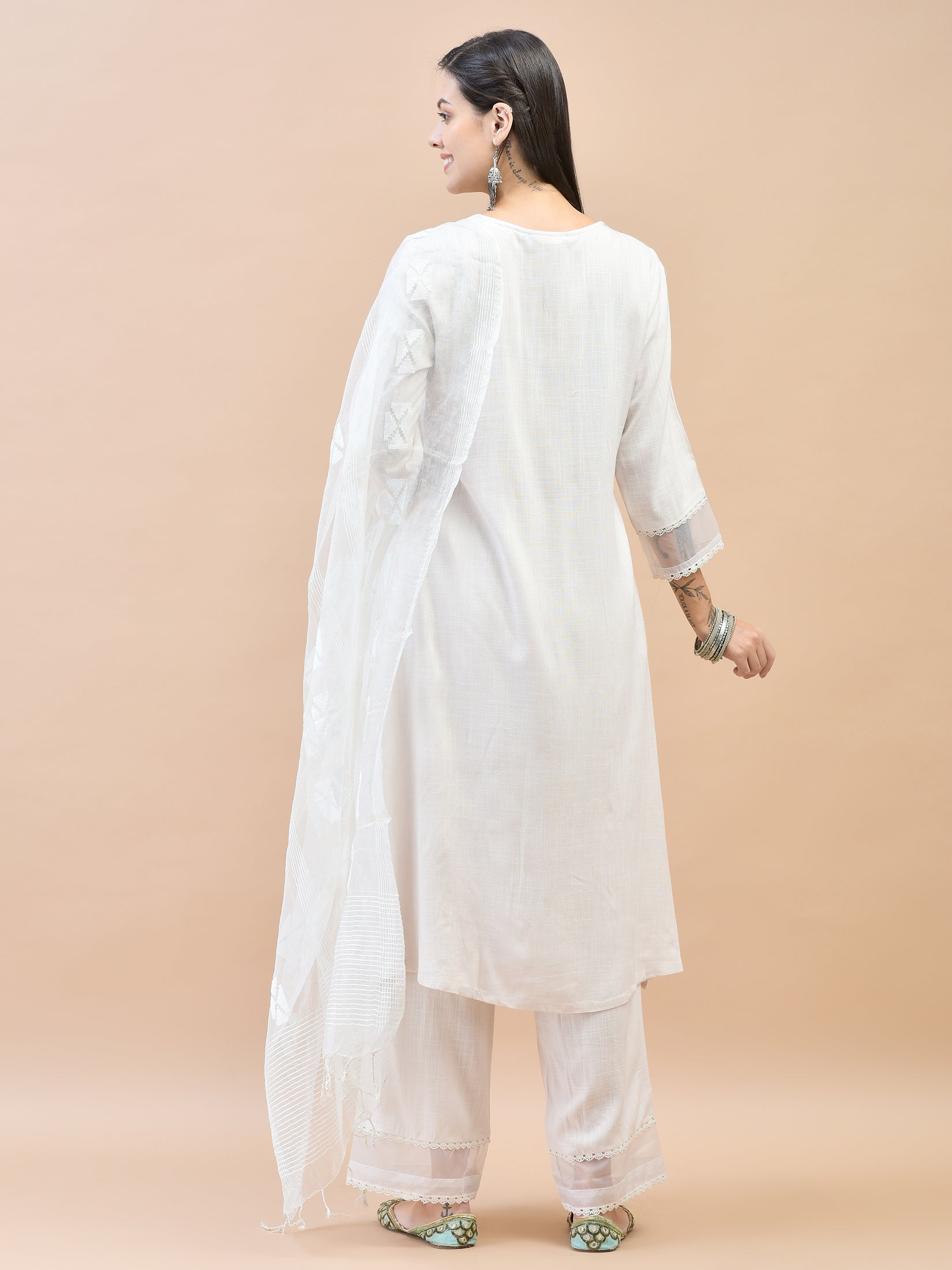 Color_Off White