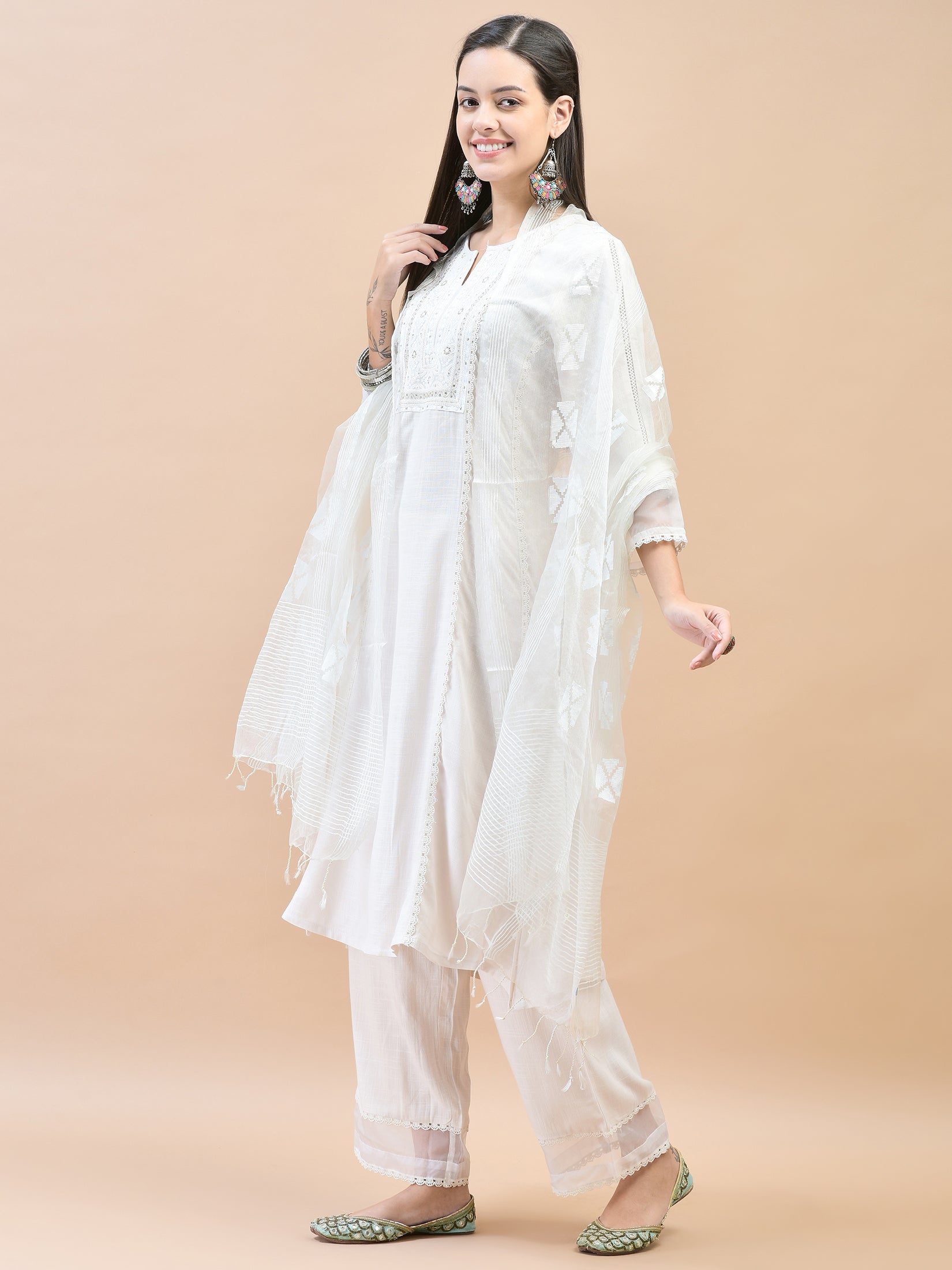 Color_Off White