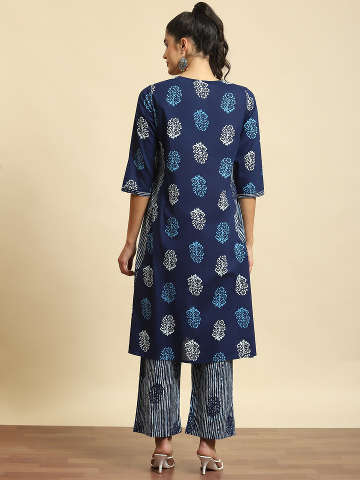 Women's Cotton Indigo Geometric Print Kurta With Comfort Pant
