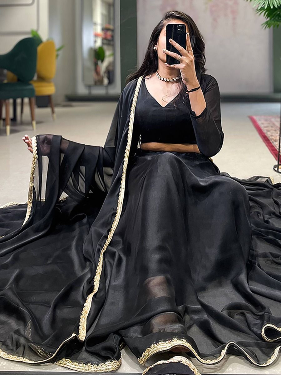Color_Black