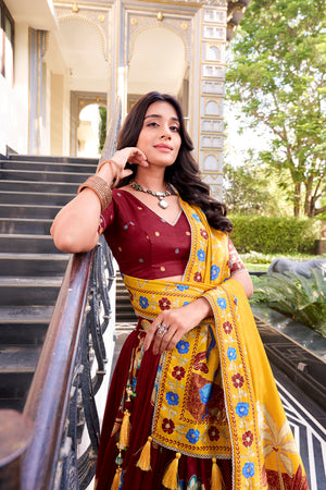 Color_Maroon