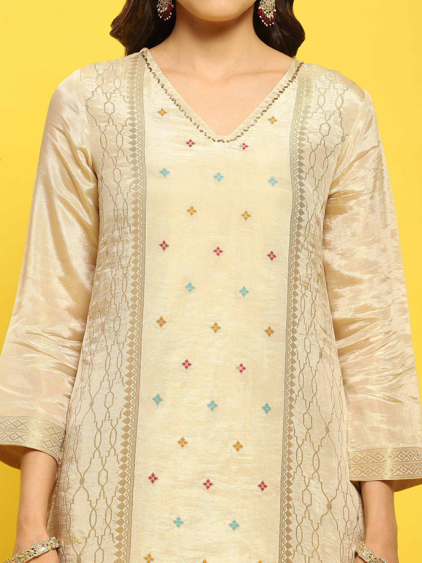 Color_Beige