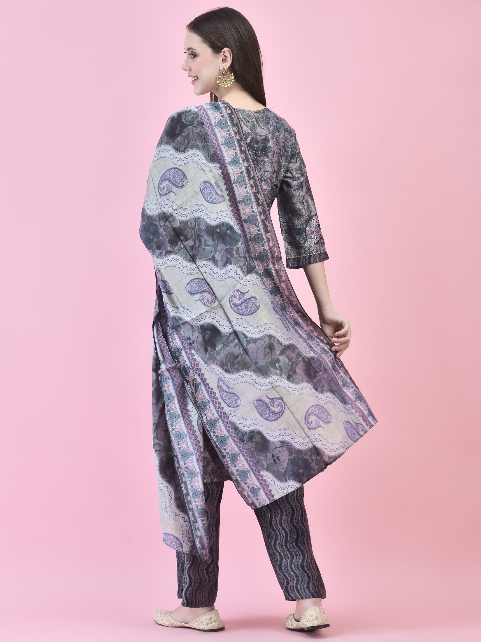 Color_Grey
