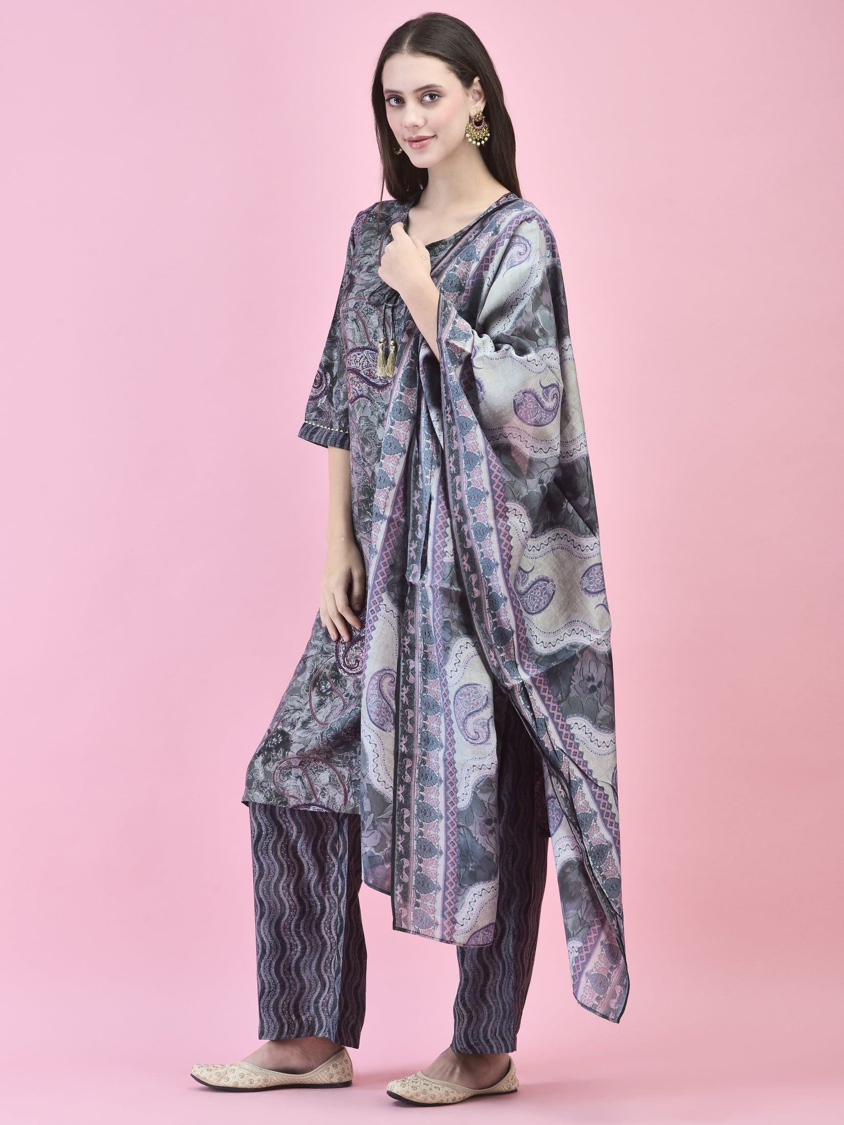 Color_Grey