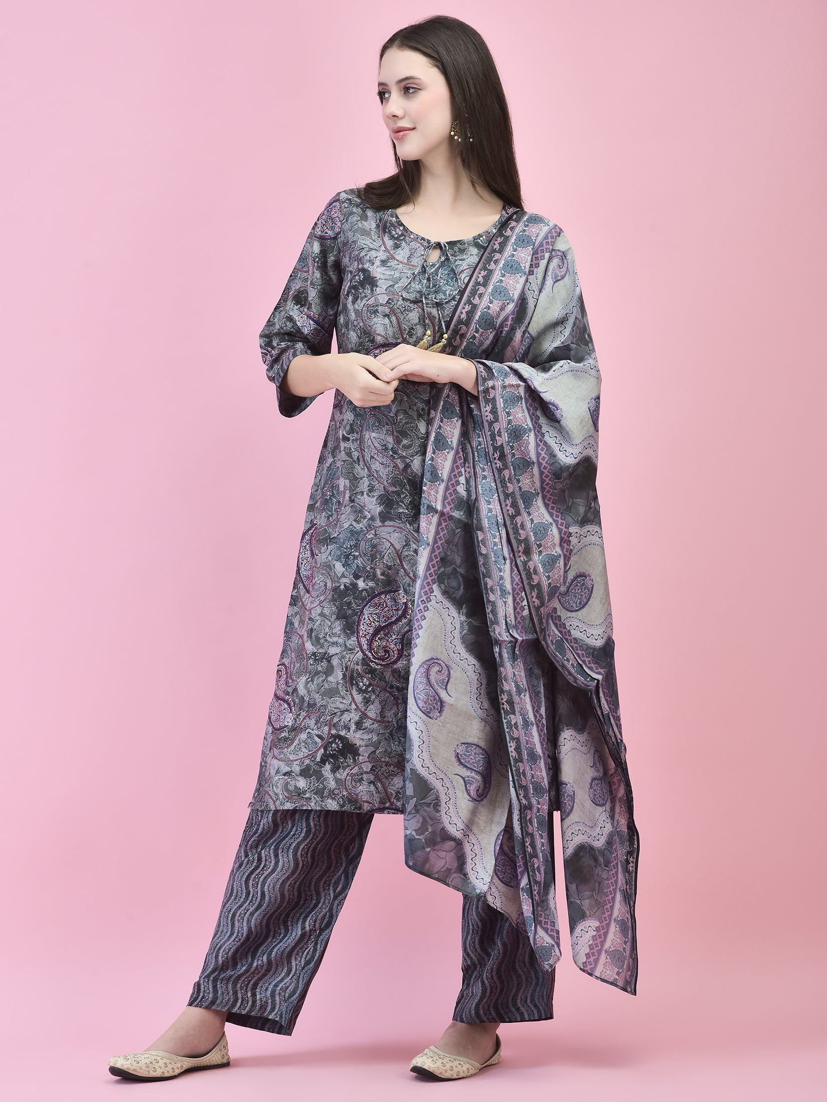 Color_Grey