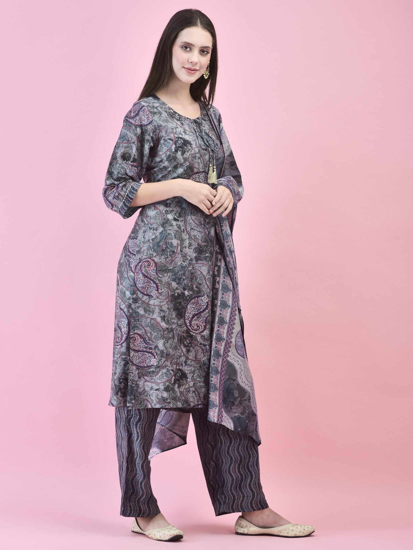 Color_Grey