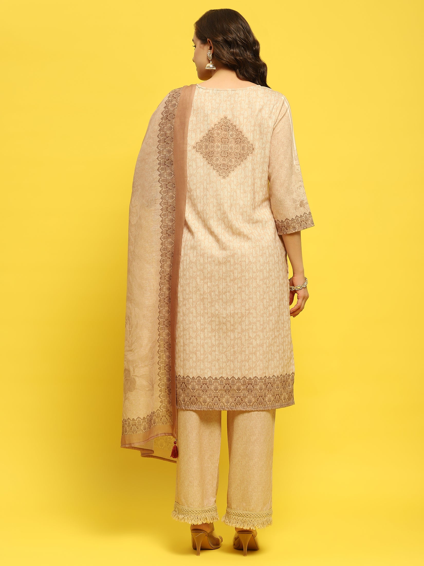 Color_Beige