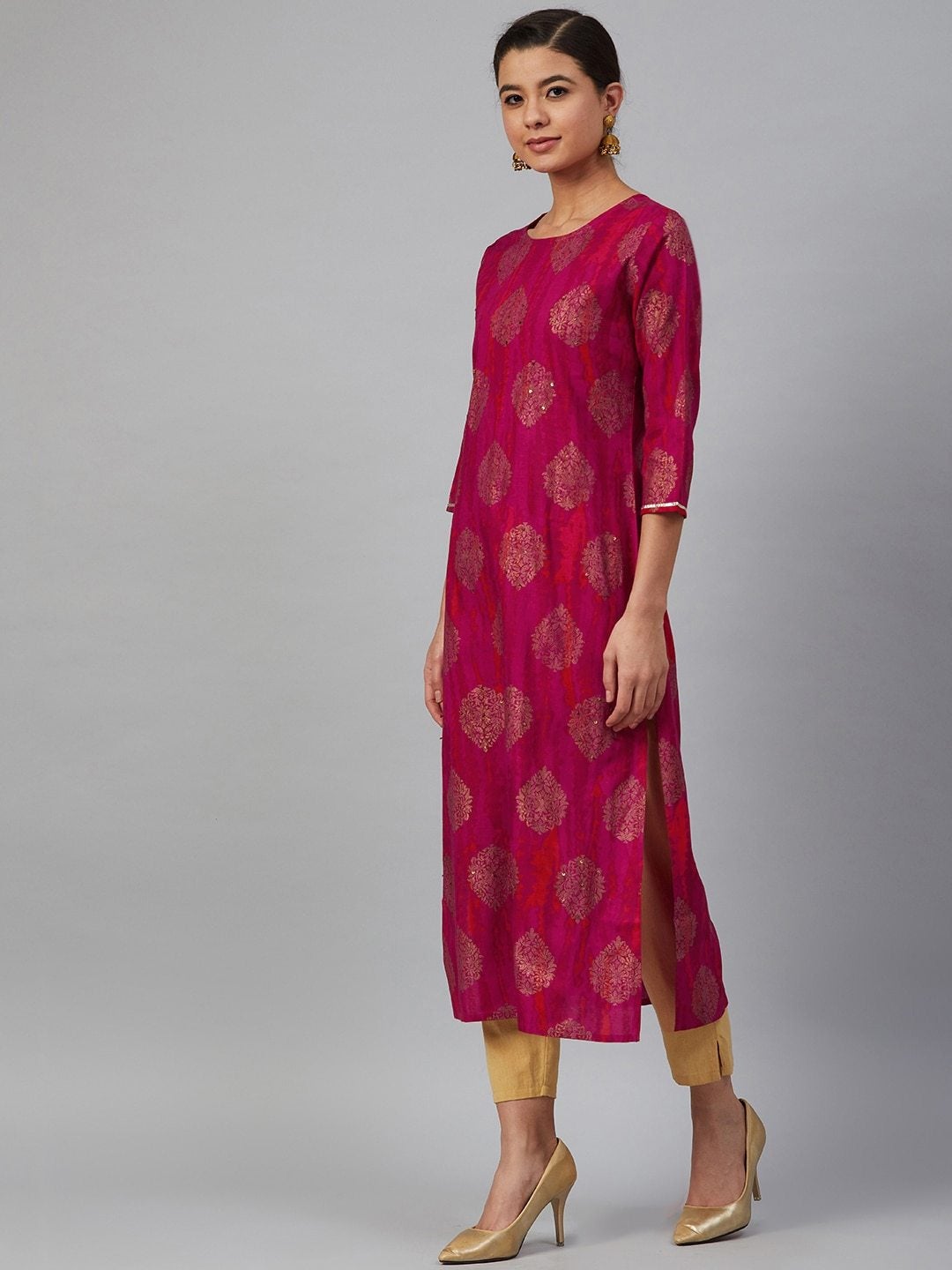 Women's Pink & Golden Printed Straight Dyed Kurta