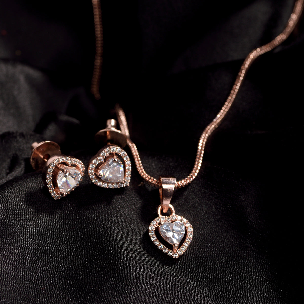 Women's Rose Gold Toned Ad Locket Jewellery Set