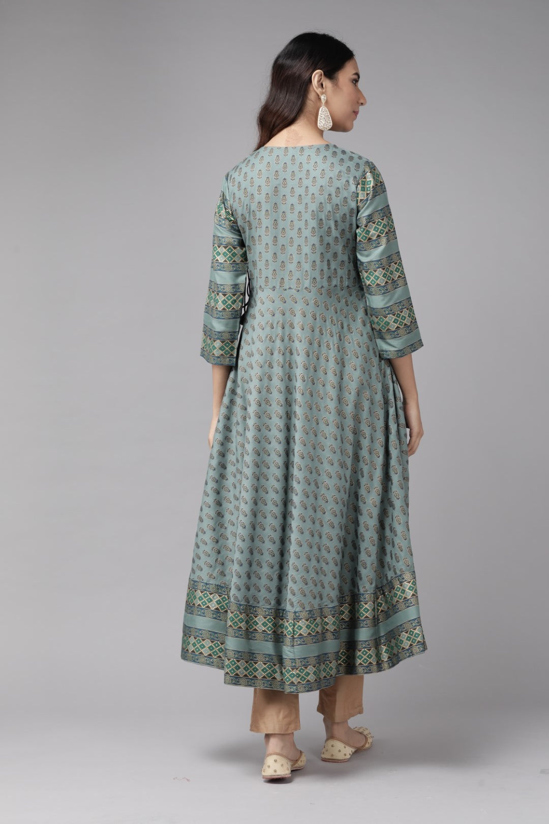 Womens Green Rayon Floral Kurta
