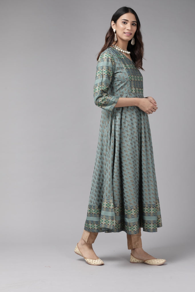 Womens Green Rayon Floral Kurta