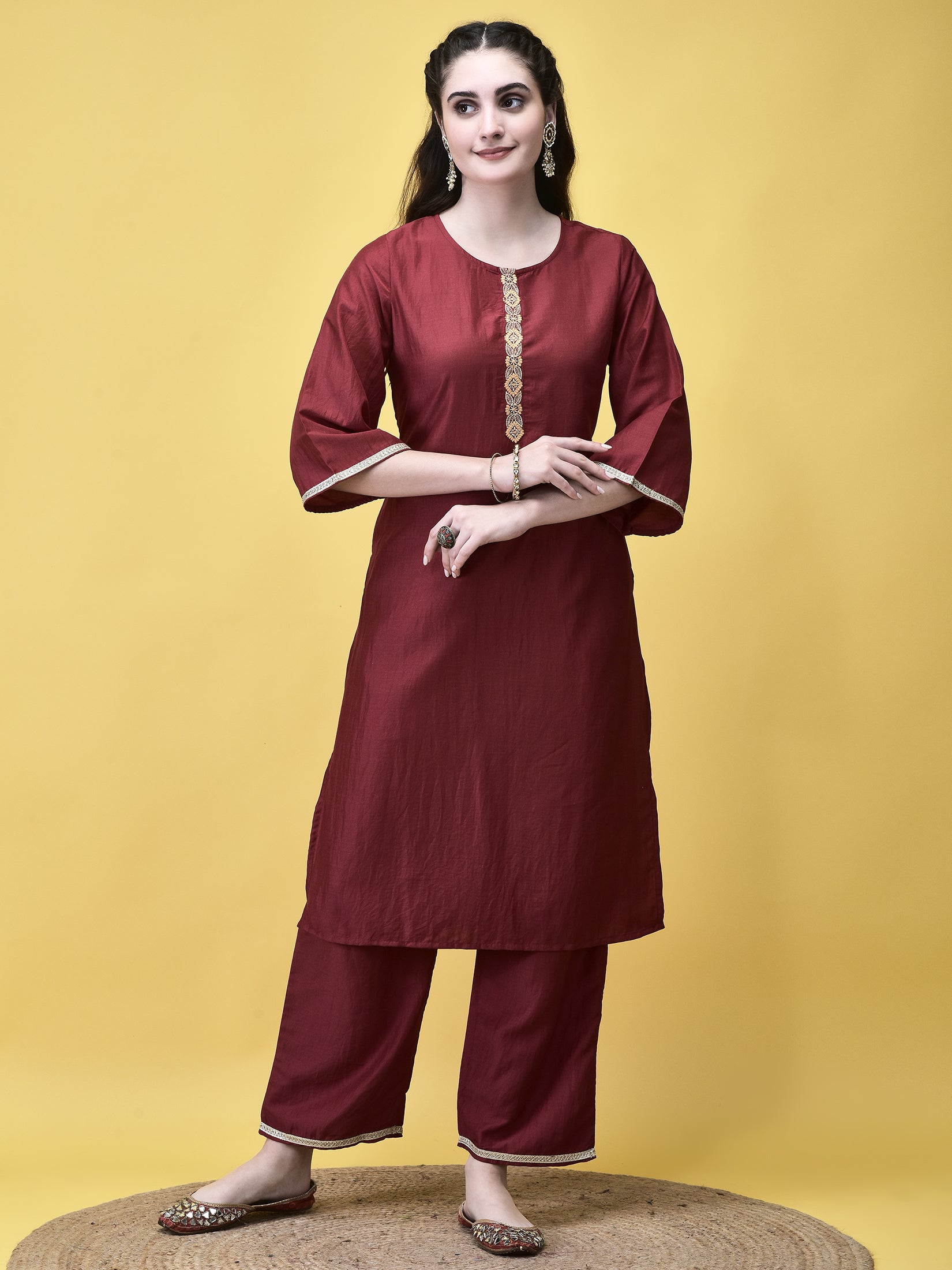 Color_Maroon