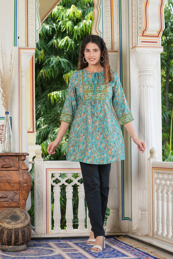 Womens Green Polyester Floral Kurti