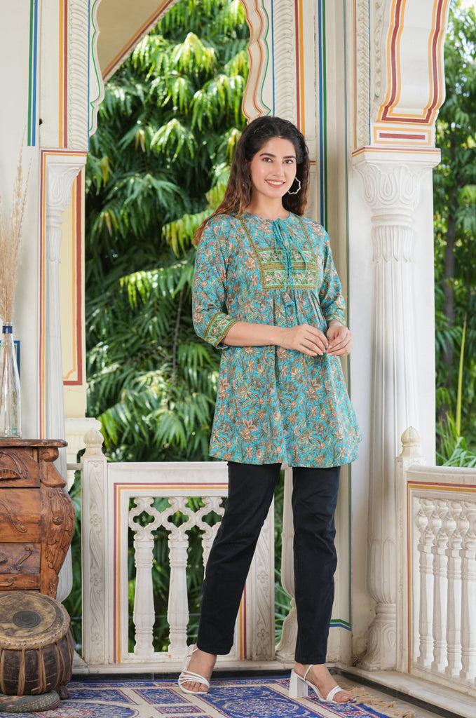 Womens Green Polyester Floral Kurti