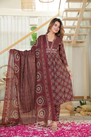 Color_Brown