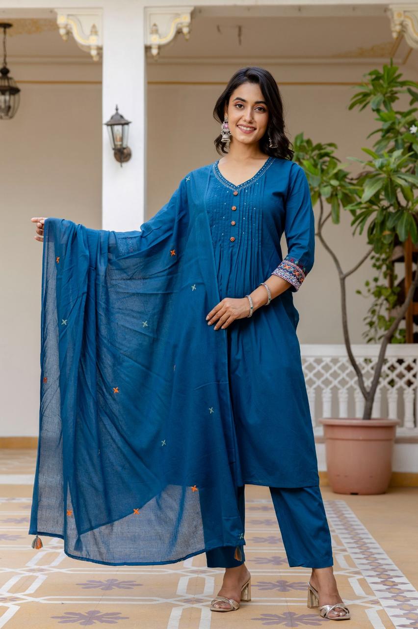 Women's Maroon Cotton Hand And Mirror Work Kurta Set