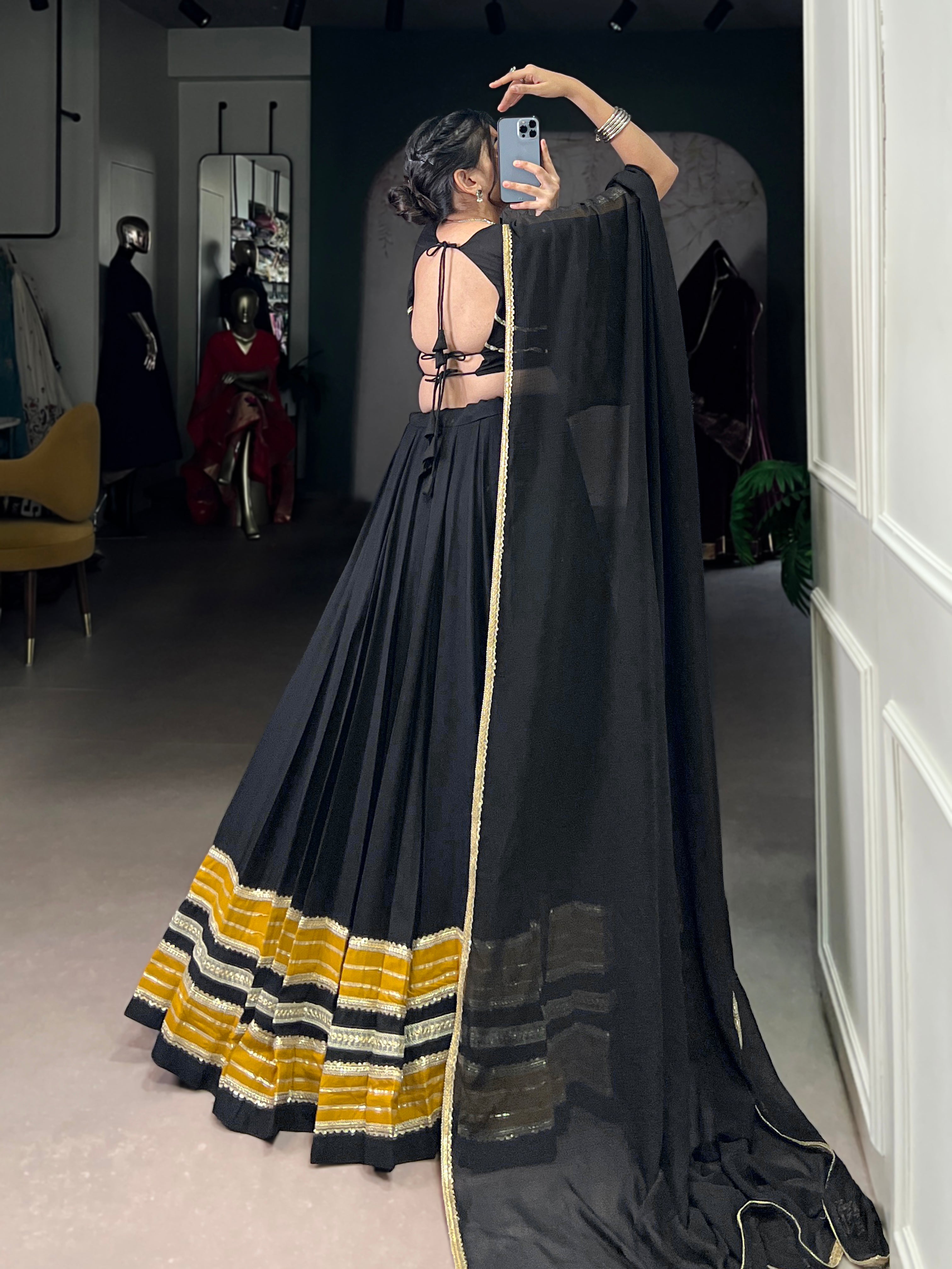 Color_Black