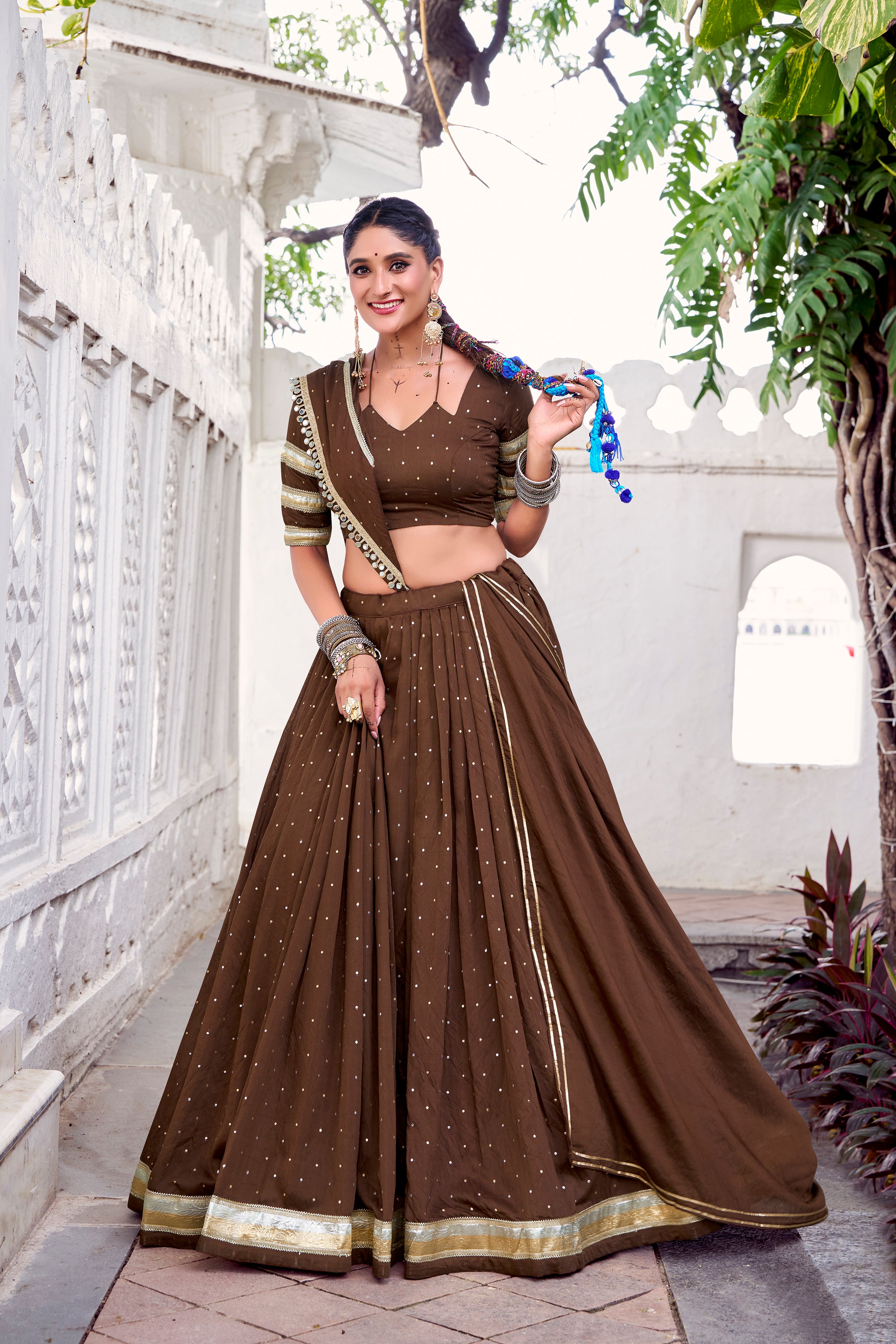Color_Brown