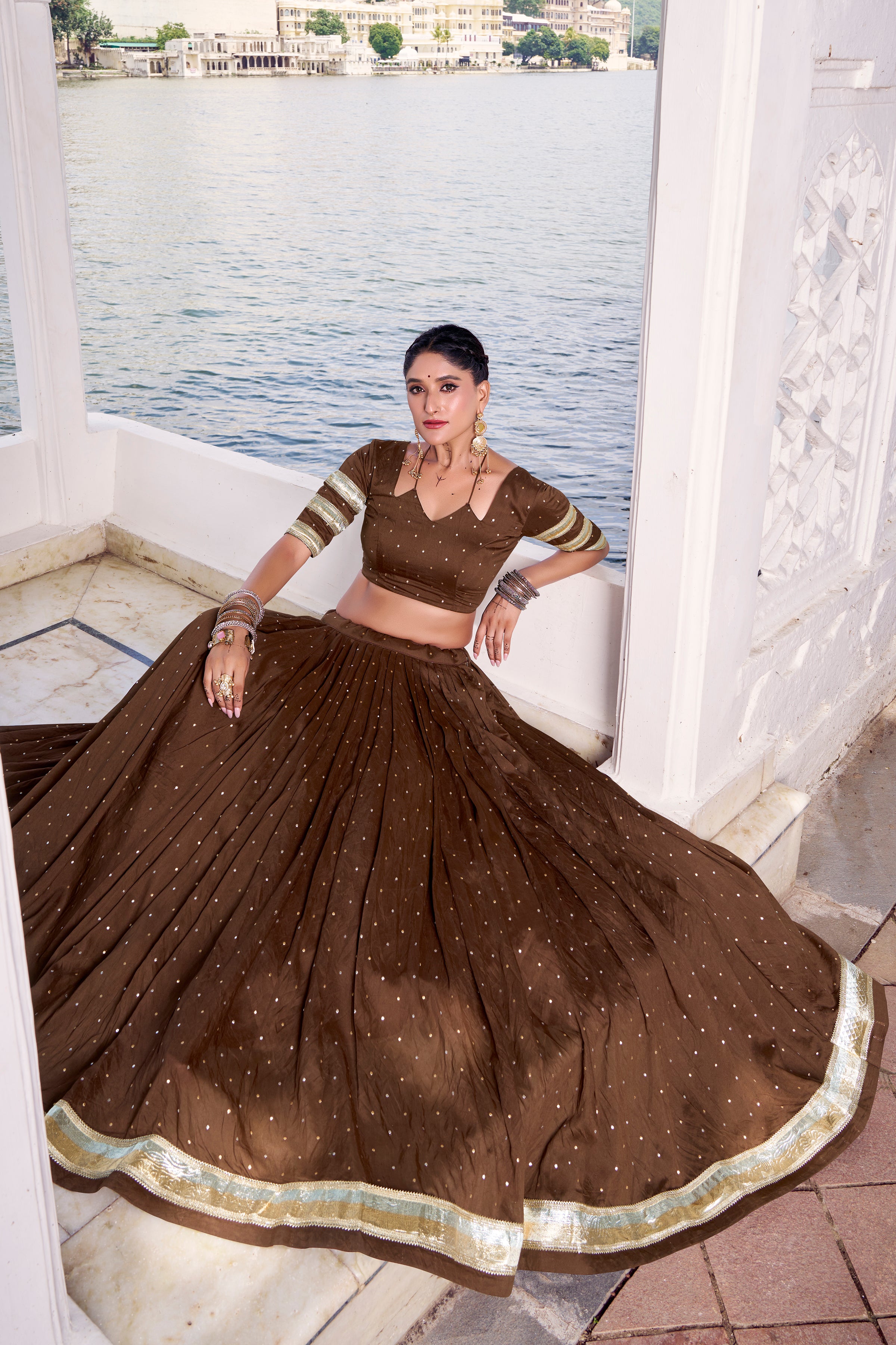 Color_Brown