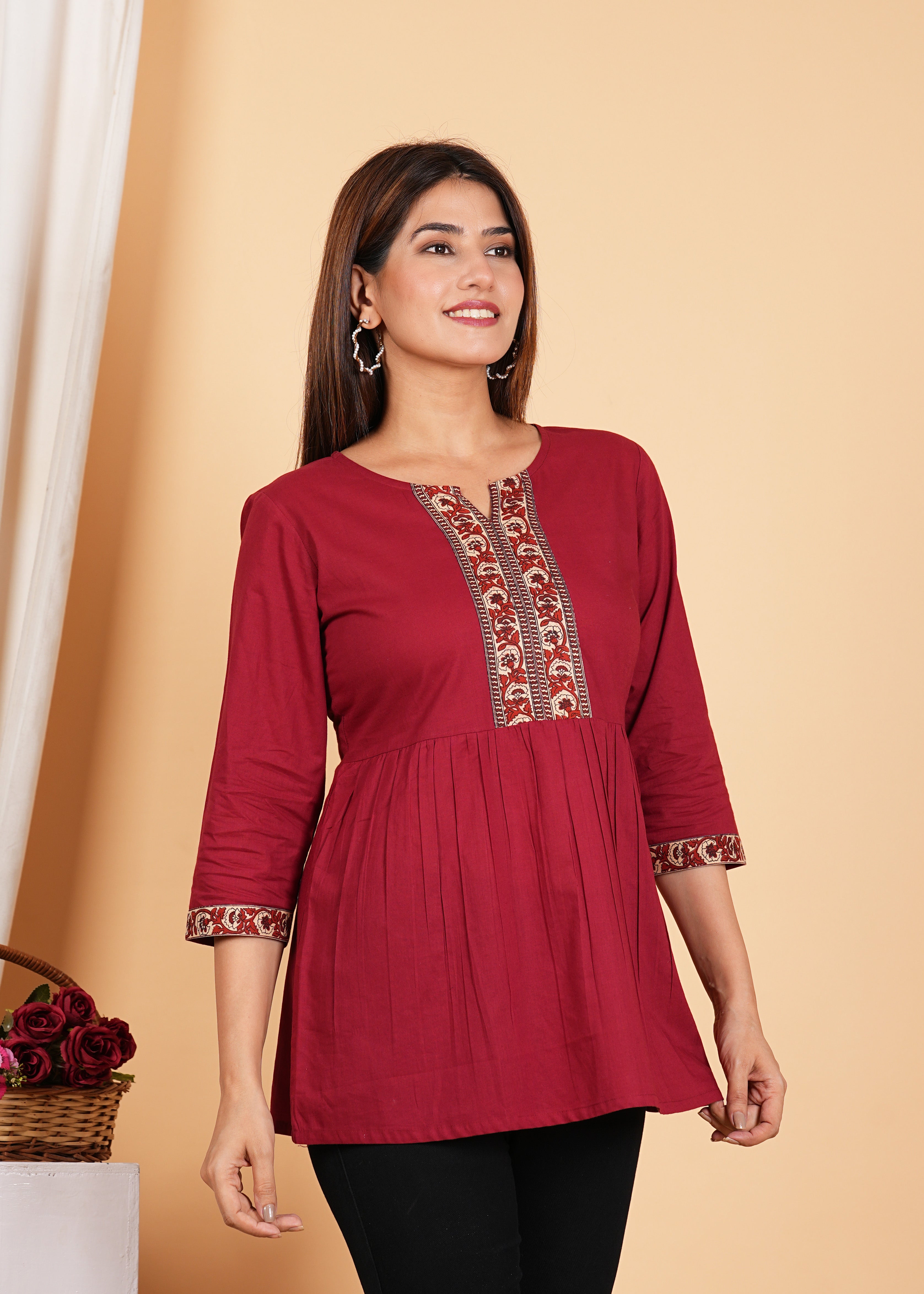 Color_Maroon