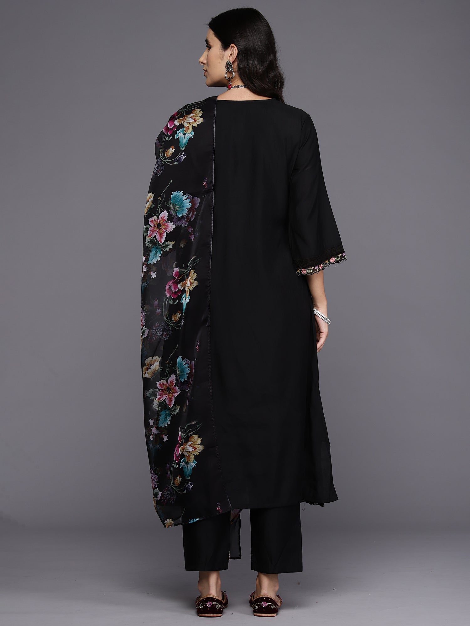 Women's Black Silk Blend Kurta Set - Taantav