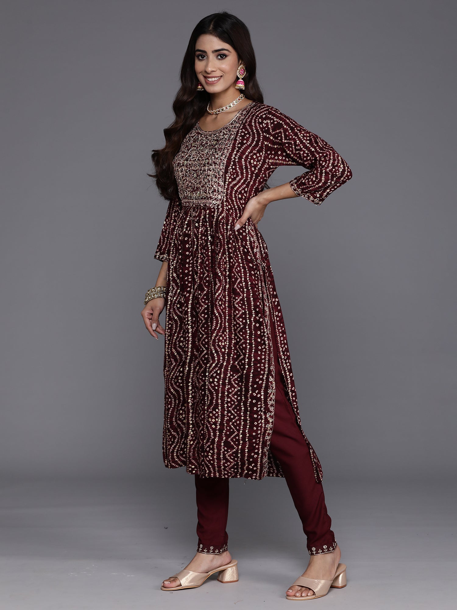 Women's Burgundy Viscose Rayon Kurta Set - Taantav