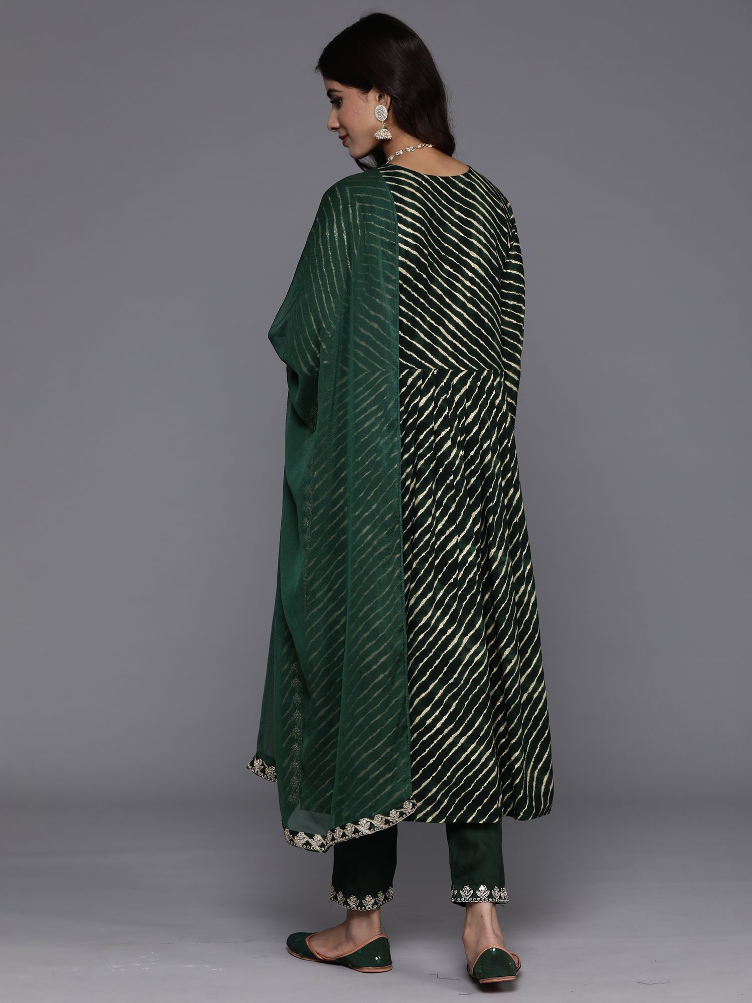 Women's Green Viscose Rayon Kurta Set - Taantav