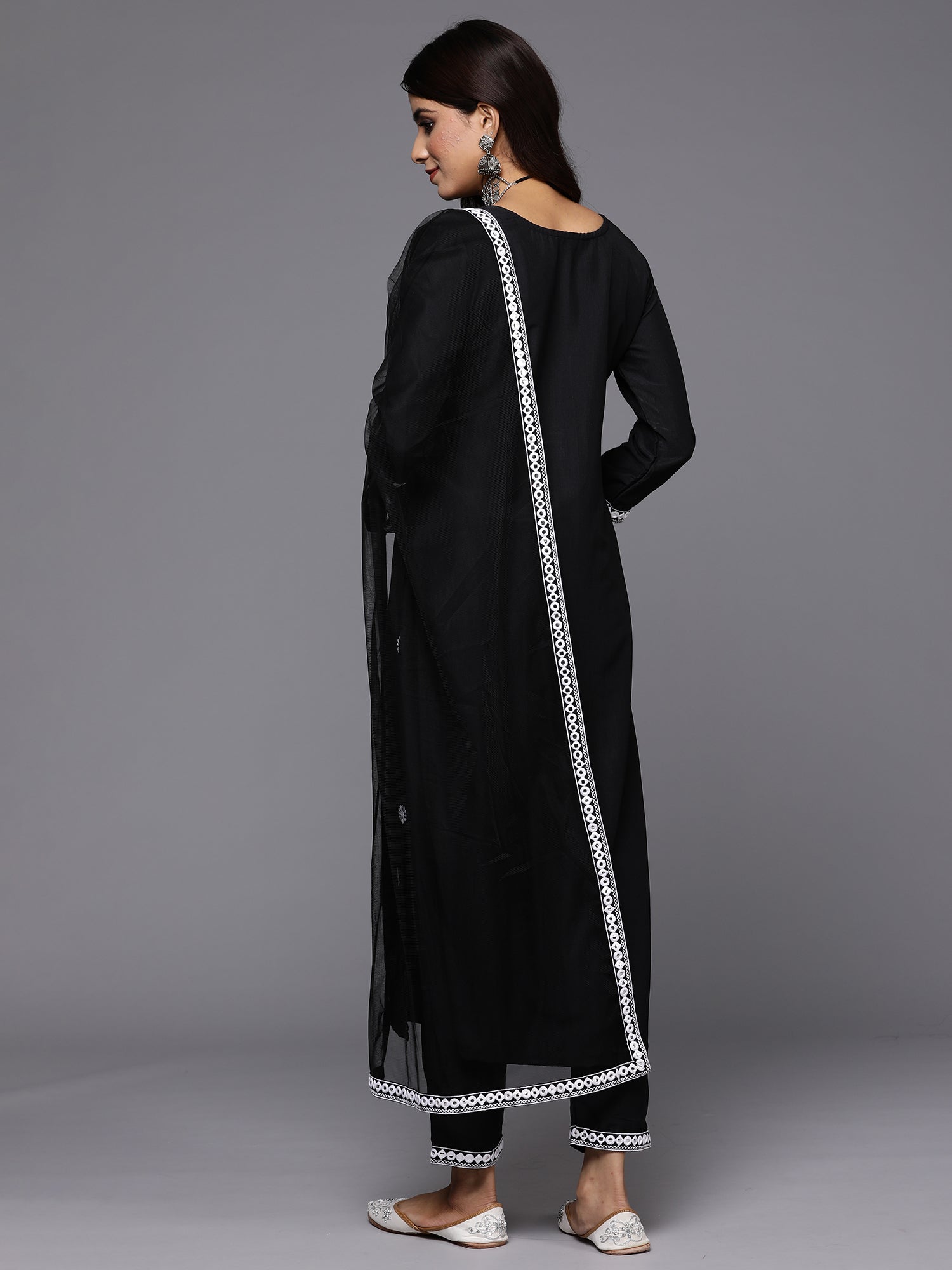 Women's Black Silk Blend Kurta Set - Taantav